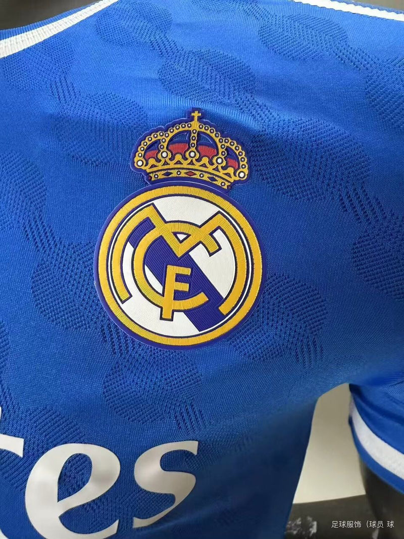 REAL MADRID III 25/26 HOMBRE (VERSIÓN JUGADOR)