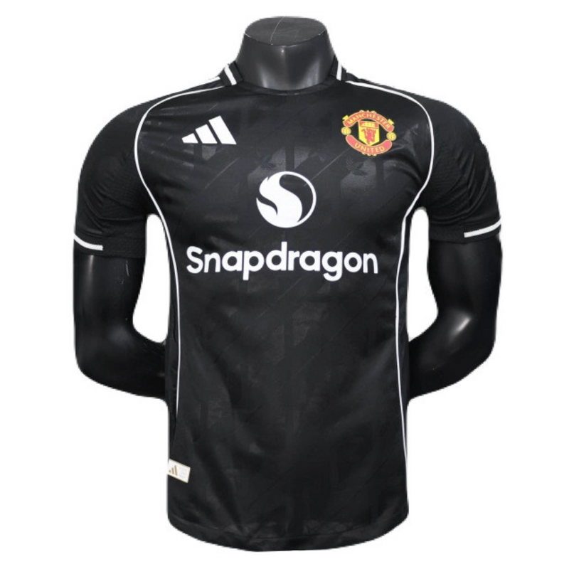 MANCHESTER UNITED ENTRENAMIENTO 25/26 HOMBRE (VERSIÓN JUGADOR)