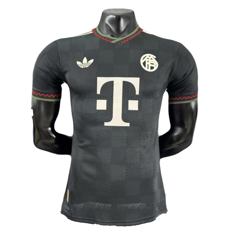 BAYERN DE MUNICH III 25/26 HOMBRE (VERSIÓN JUGADOR)