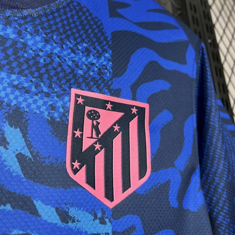 camiseta Atlético de Madrid tercera equipación, camiseta Atlético de Madrid azul 2024, camiseta Atlético Madrid 24/25, camiseta oficial Atlético Madrid hombre, camiseta Nike Atlético Madrid, camiseta Atlético Madrid 2024 hombre, camiseta tercera equipación Atlético 2024, camiseta Atlético de Madrid 2024, camiseta Atlético Madrid 2025, camiseta Atlético Madrid hombre azul, camiseta Atlético de Madrid 2024/25, camiseta fútbol Atlético Madrid, camiseta tercera equipación Atlético Madrid hombre.