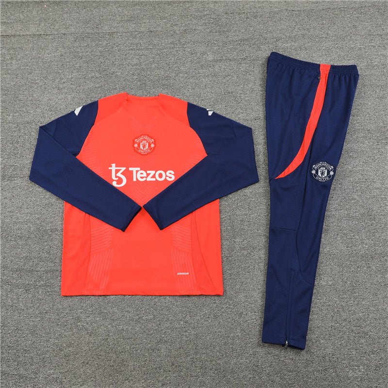 CONJUNTO LARGO MANCHESTER UNITED ENTRENAMIENTO 24/25 HOMBRE