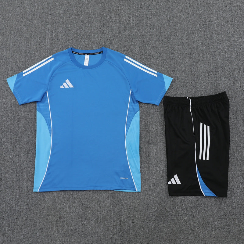 Camiseta y Pantalón Corto Adidas