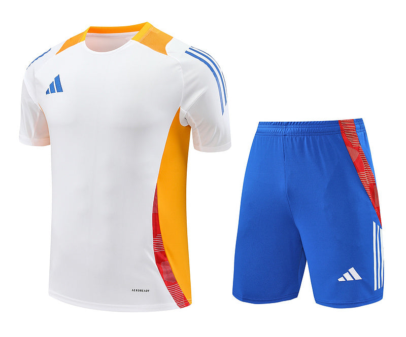 Camiseta y Pantalón Corto Adidas