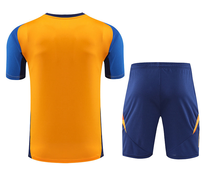 Camiseta y Pantalón Corto Adidas