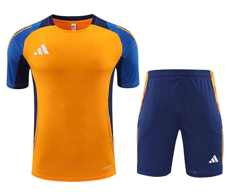 Camiseta y Pantalón Corto Adidas