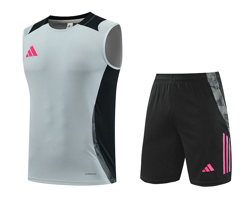 Camiseta Sin Mangas y Pantalón Corto Adidas