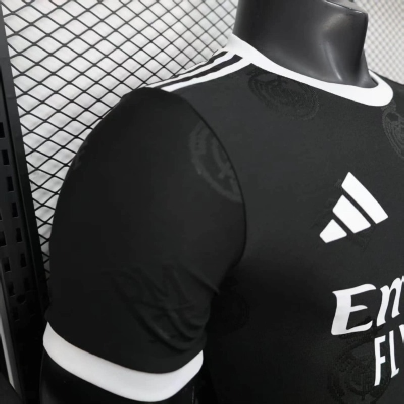 REAL MADRID EDICIÓN ESPECIAL 25/26 HOMBRE (VERSIÓN JUGADOR)