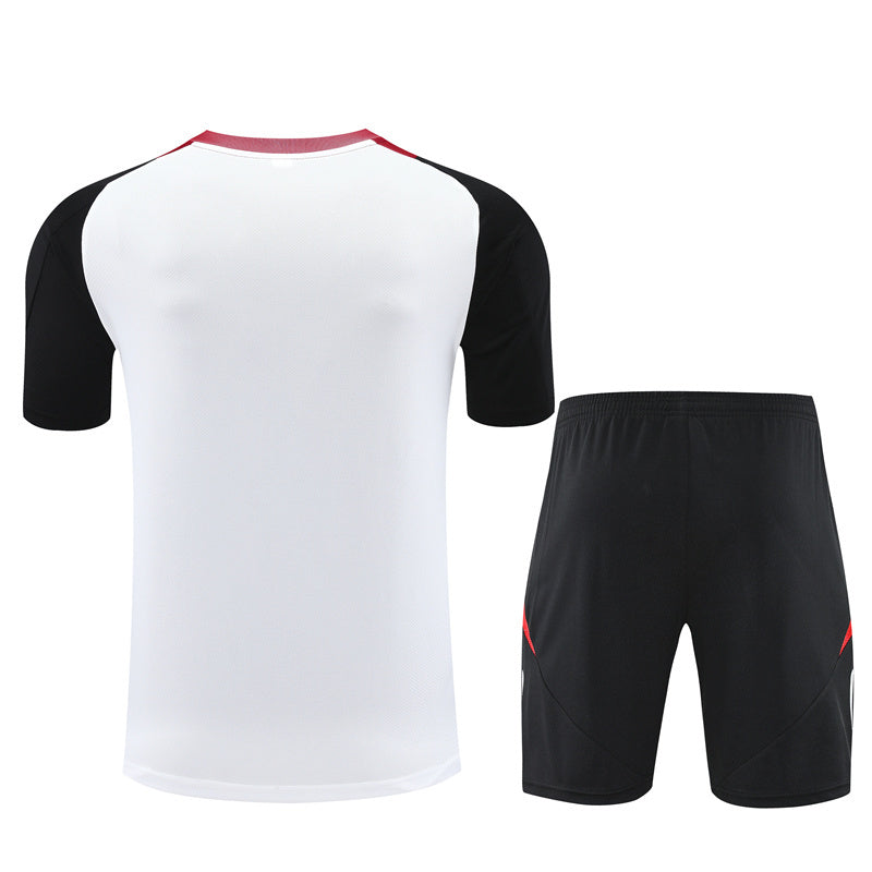 MANCHESTER UNITED CONJUNTO ENTRENAMIENTO 24/25 HOMBRE