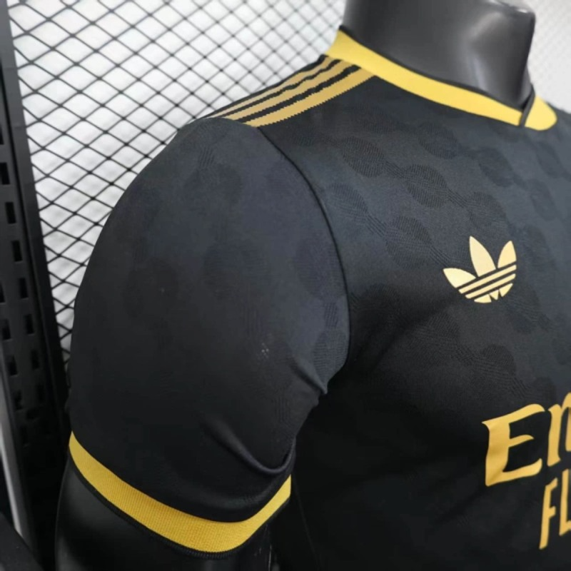 REAL MADRID EDICIÓN ESPECIAL 25/26 HOMBRE (VERSIÓN JUGADOR)