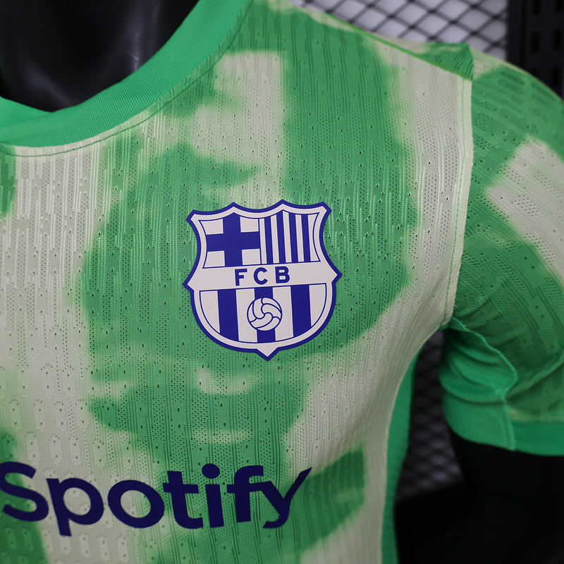 camiseta Barcelona tercera equipación verde, camiseta Barcelona 24/25 hombre, camiseta Barcelona versión jugador, camiseta Barcelona hombre verde, camiseta Barça 24 25, camiseta FC Barcelona verde, camiseta Barcelona 2024, camiseta oficial Barcelona 24/25, camiseta Barça 2025, camiseta Barcelona deportiva hombre, camiseta Barcelona tercera equipación 2024, camiseta fútbol Barcelona 24/25, camiseta Barcelona versión jugador hombre, camiseta Barça 2024 jugador, compra camiseta Barcelona hombre.