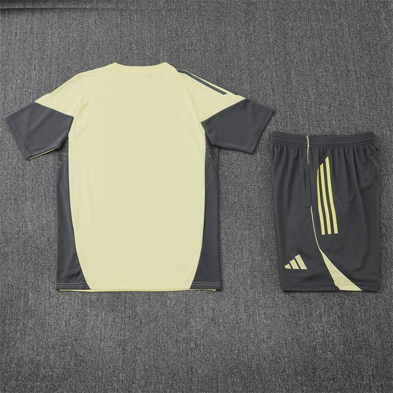 REAL MADRID CONJUNTO ENTRENAMIENTO 25/26 HOMBRE