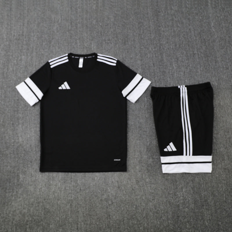 Camiseta y Pantalón Corto Adidas