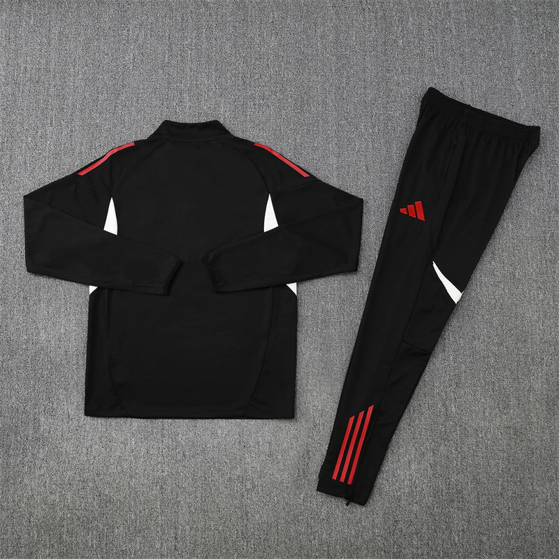CONJUNTO LARGO LIVERPOOL ENTRENAMIENTO 25/26 HOMBRE
