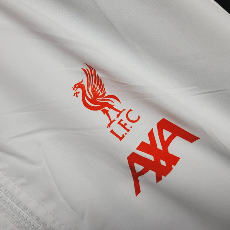 CHAQUETA CORTAVIENTOS LIVERPOOL 25/26 ✅