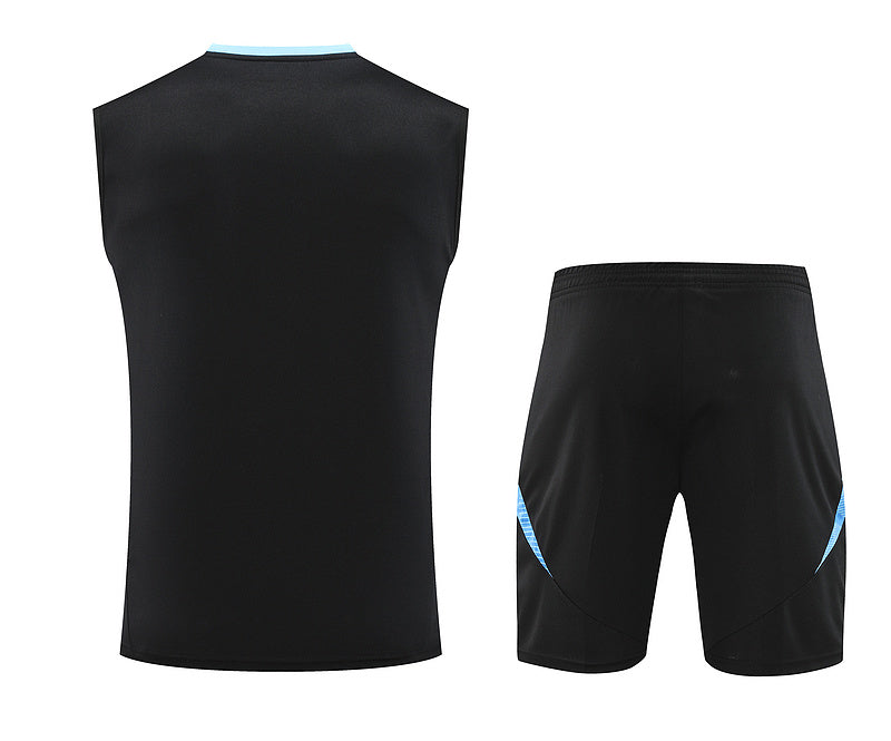 ARGENTINA CONJUNTO SIN MANGAS ENTRENAMIENTO 24/25 HOMBRE