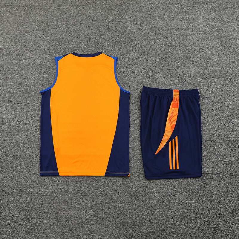 Camiseta Sin Mangas y Pantalón Corto Adidas