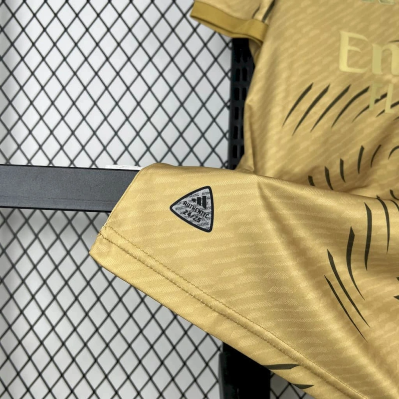 CAMISETA REAL MADRID ENTRENAMIENTO 25/26 HOMBRE
