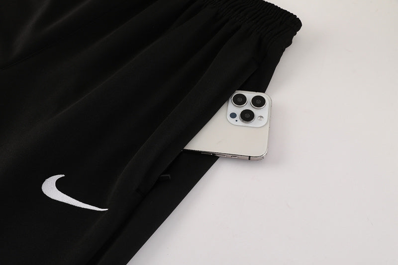 Nike Chandal y Pantalon Hombre