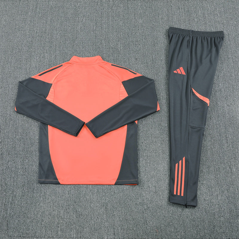 CONJUNTO LARGO BAYERN MUNICH ENTRENAMIENTO 25/26 HOMBRE