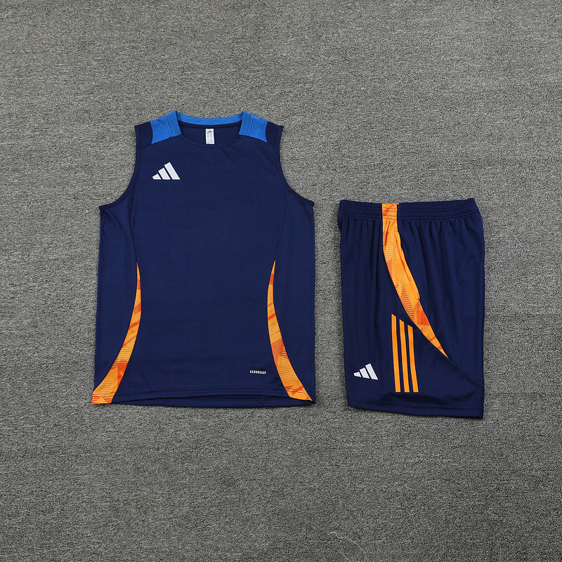 Camiseta Sin Mangas y Pantalón Corto Adidas