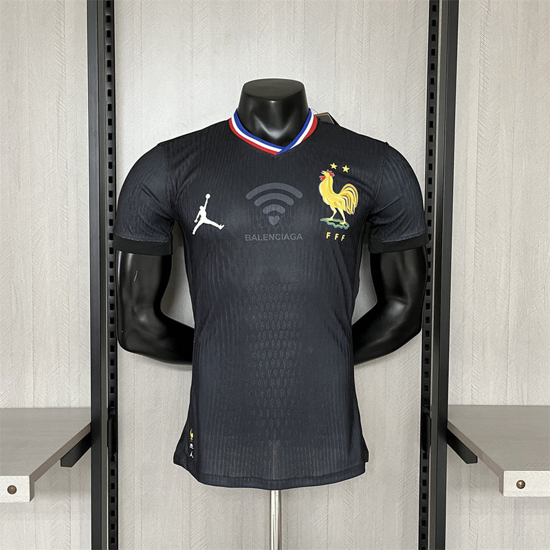 CAMISETA FRANCIA EDICIÓN ESPECIAL 24/25 HOMBRE (VERSIÓN JUGADOR)