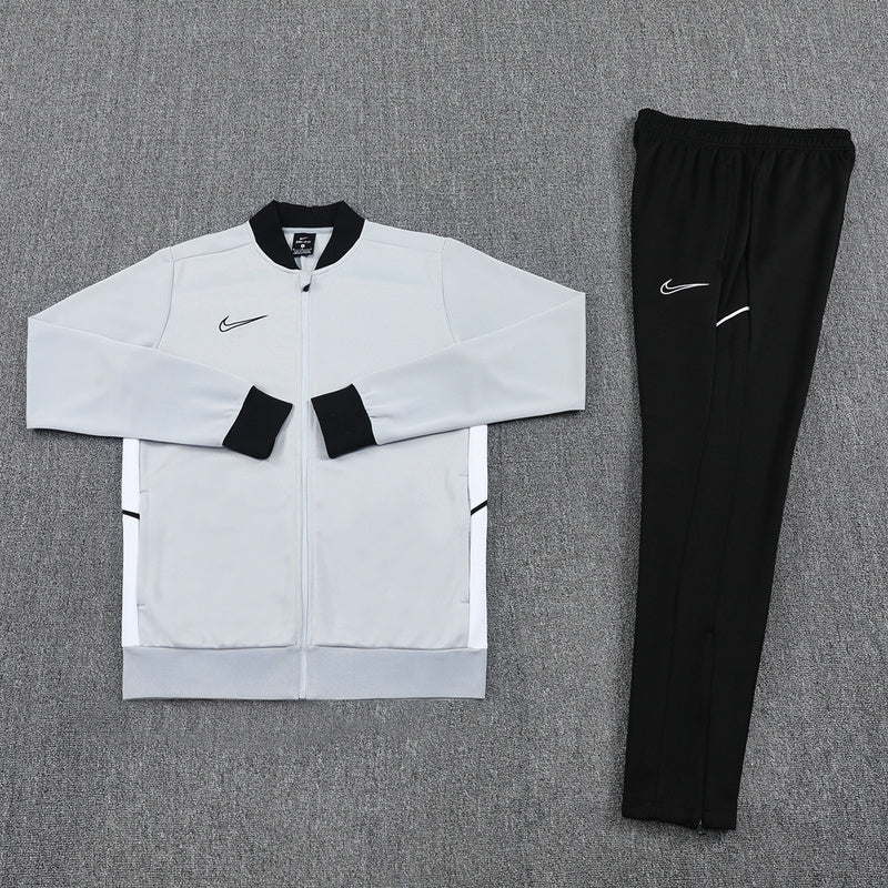 Nike Chandal y Pantalon Hombre