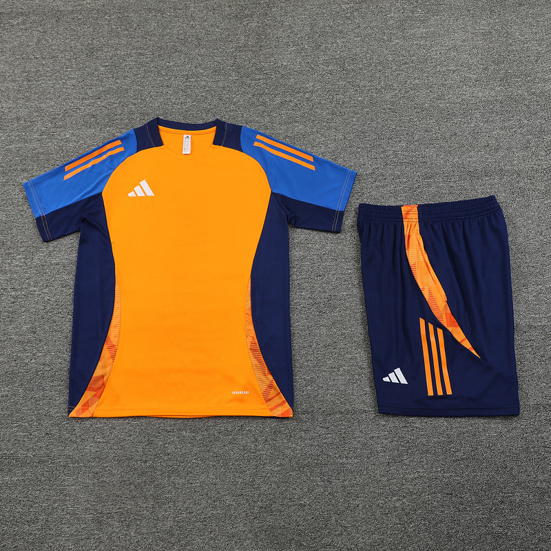 Camiseta y Pantalón Corto Adidas