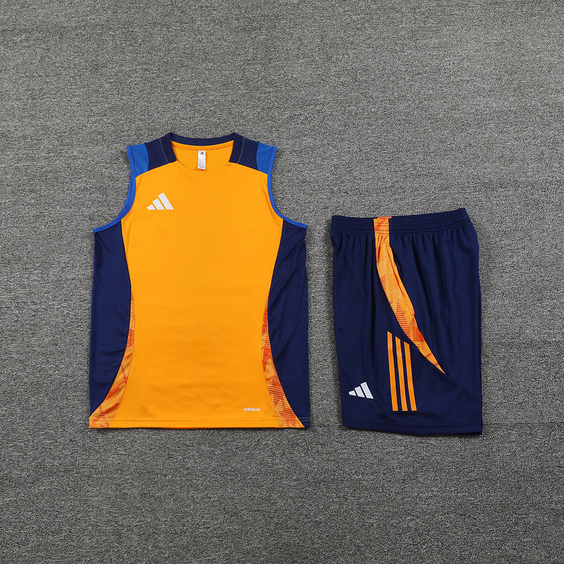 Camiseta Sin Mangas y Pantalón Corto Adidas