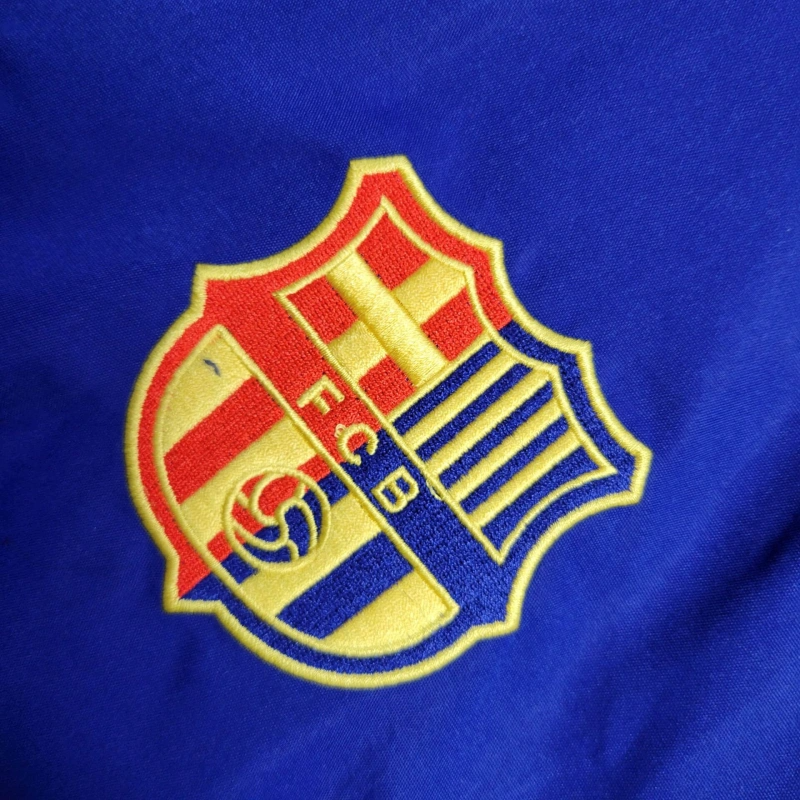 CHAQUETA CORTAVIENTOS BARCELONA 25/26 ✅