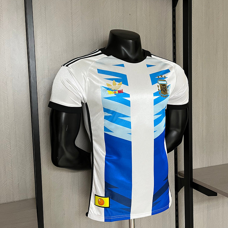 CAMISETA ARGENTINA DRAGON BALL Z 24/25 HOMBRE (VERSIÓN JUGADOR)