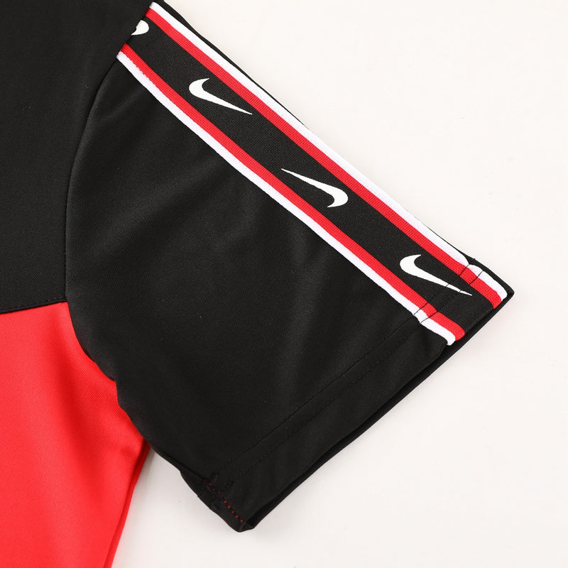 Conjunto de camiseta y pantalón corto Nike