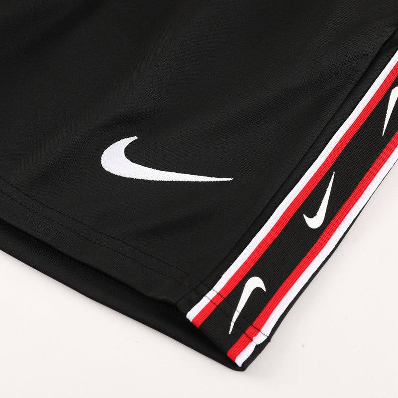 Conjunto de camiseta y pantalón corto Nike