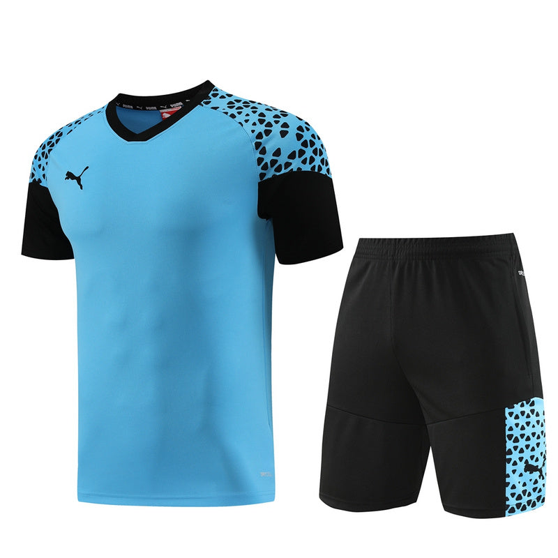 Conjunto de camiseta y pantalón corto Puma