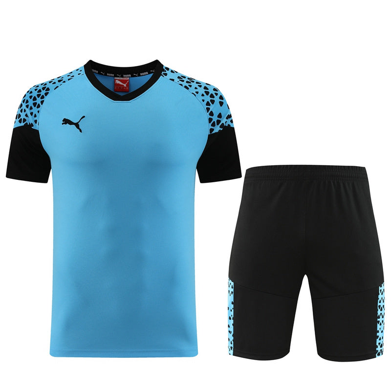 Conjunto de camiseta y pantalón corto Puma