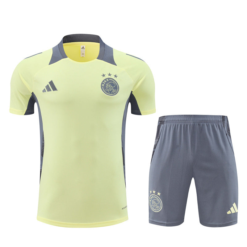 AJAX CONJUNTO ENTRENAMIENTO 24/25 HOMBRE